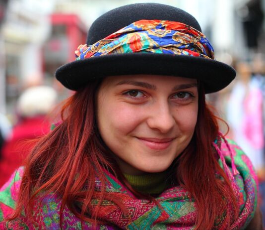 Humans of Brighton – Ella the Traveler
