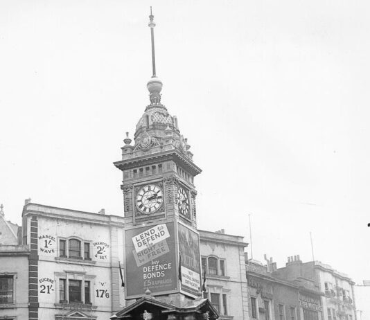 Jubilee Clock Tower 122 Years Ago – Brighton’s Vintage Streets: North Street.