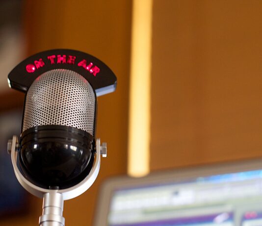 Carousel Radio To Launch Live Show For Brighton Fringe
