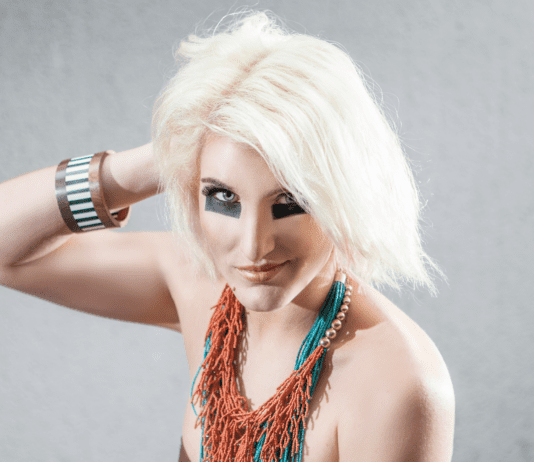 From the Land of Madness to the Land of Structure – Interview with Roxi Sound
