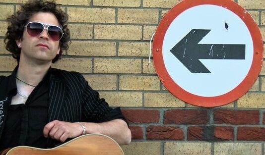 Humans of Brighton – Meet Barry the Busker