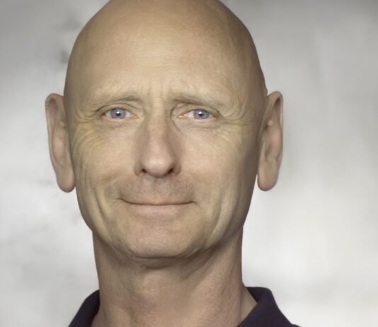 Awareness Is The Glow Of The Soul, A Beaming Heart brighton journal gudni feature