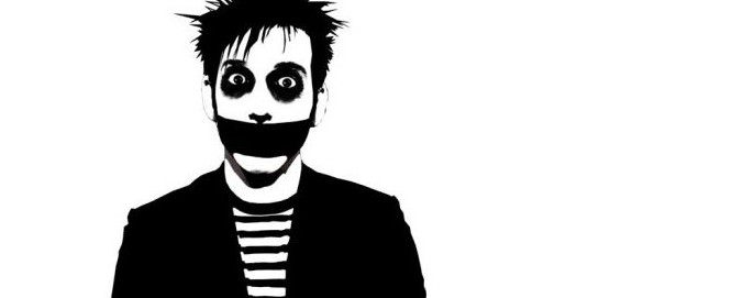 tape-face-700x357