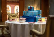 Check Out the Royal Pavilion’s Spectacular Christmas Decorations North Gallery