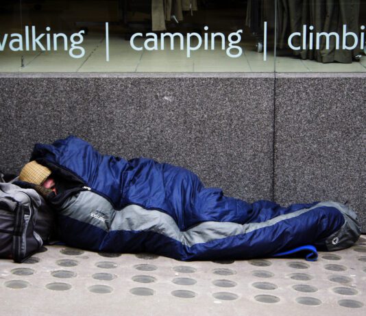 Make Change Count – Helping Rough Sleepers in Brighton & Hove