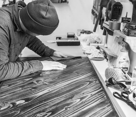 ENCHANTING HANDMADE WOODWORK ITEMS FOR YOUR HOME !