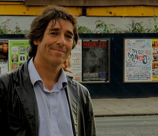 Top Comedians to ‘Stand Up For Refugees’ In Brighton Mark Steel