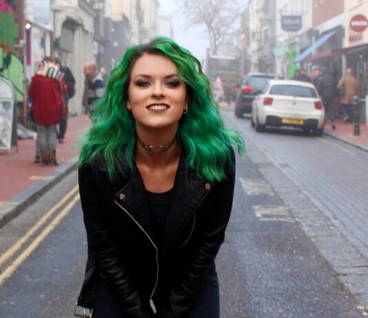ROCK AND ROLL TO RAYA ROSE!!! DON’T MISS HER AT THE GREEN DOOR STORE 8th FEB!