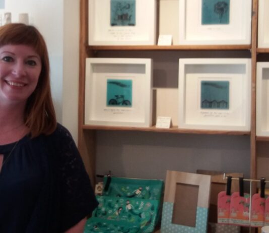 From A Social Worker To A Glass Artist With Her Own Boutique. Meet Suzanne Oleary!