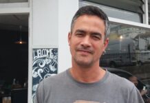 Flying Turtles, A Garlic-Crowned Royal Pavilion & Bath Ducks In The Sea! Meet Painter Alberto Martinez!