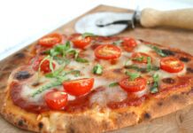 How To: Quick & Easy Naan Pizza