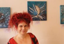 Turning Beach Litter Into Art To Fight Against Plastic Pollution! Meet Marine Biologist & Artist Candy Medusa!