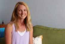She Is The Woman Who Brings Beer Yoga To Brighton! Meet Emma Simons!