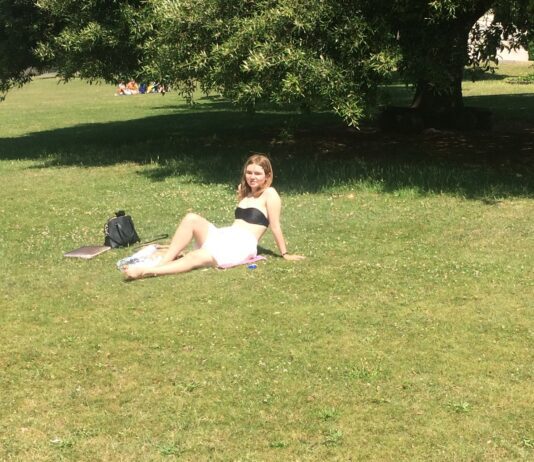 Humans of Brighton – Lorna is offline!