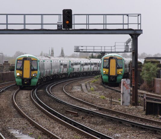 Southern Railway Staff to Vote on Deal to End Driver-only Trains Dispute