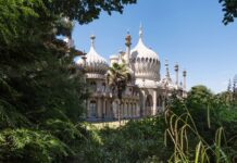 Brighton’s Royal Pavillion Deemed ‘At Risk’ by Assesors