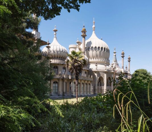 Brighton’s Royal Pavillion Deemed ‘At Risk’ by Assesors