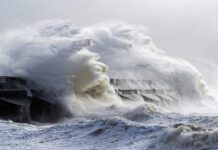 Weather Warning Issued as Storm Elanor Closes In