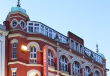Roald Dahl’s ‘George’s Marvellous Medicine’ at Brighton’s Theatre Royal