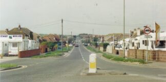Police seek driver after hit and run collision in Peacehaven