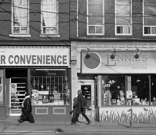 Police Seek Witnesses to Hastings Shop Robbery