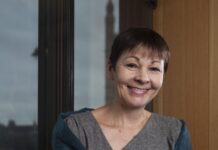 Caroline Lucas Helps Spread Awareness for Ovarian Cancer this March