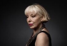 Barb Jungr Sings Bob Dylan and Leonard Cohen