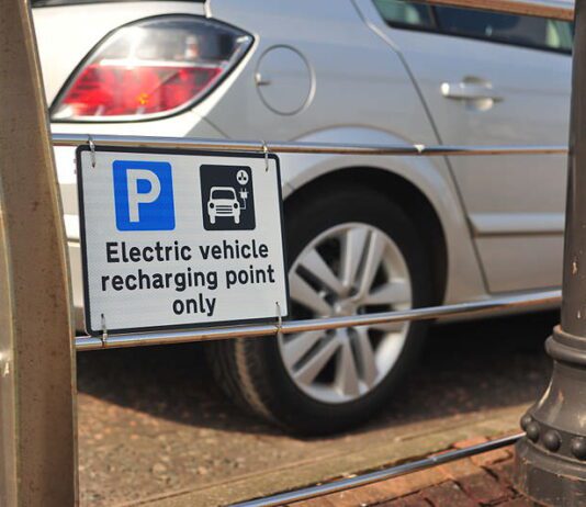 Council Awarded Grant for Electric Vehicle Charging Points