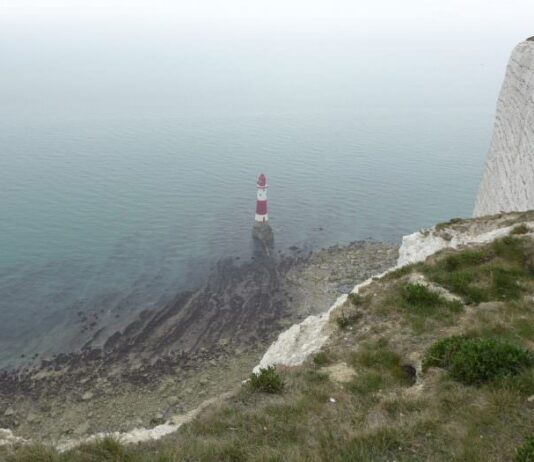 Bodies of Mother and Child Fifth to be Found in a Week at Sussex Cliffs