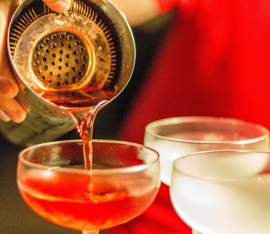 International Bartenders to Compete in Brighton Flair Competition
