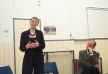 Brighton MPs Urge Transport Minister to Resign Following Recent Rail Disaster