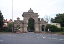 Brighton Labour Councillor Quits Role After Receiving Death Threats