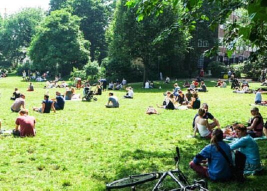 The Challenges The Heatwave Brings When Looking After The City