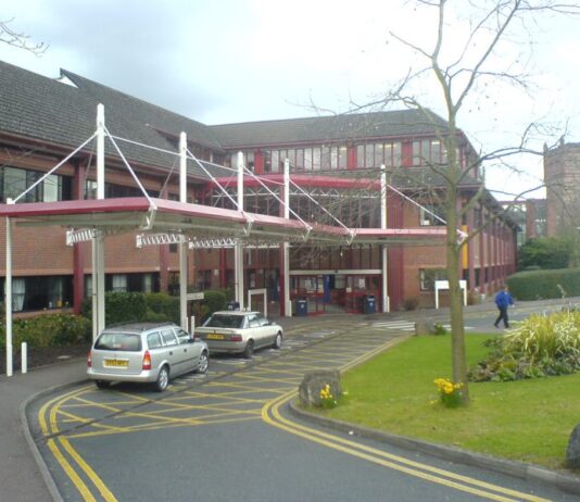 Local Cancer Patients Get Brilliant News With Chemotherapy Unit Increase