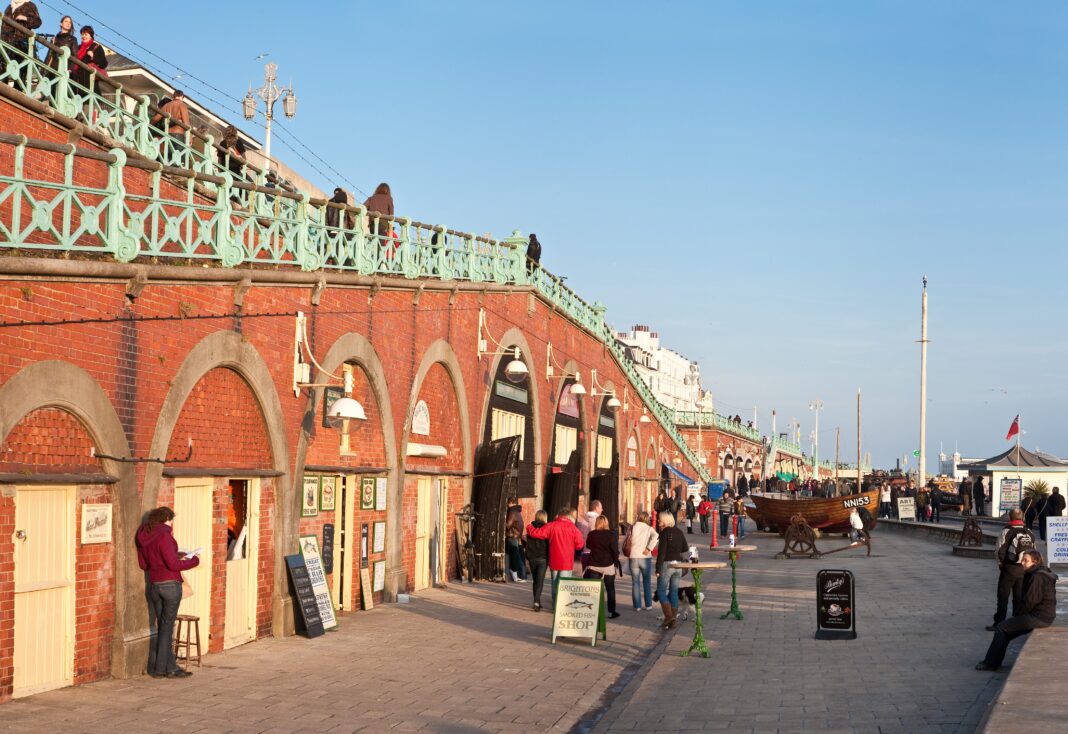 Brighton_Promenade,_England_-_Feb_2009 (1)