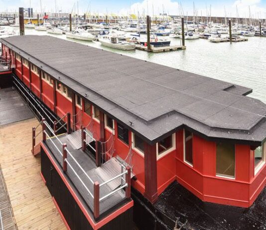 ONCA’s New Art Space – On Board a Brighton Barge!