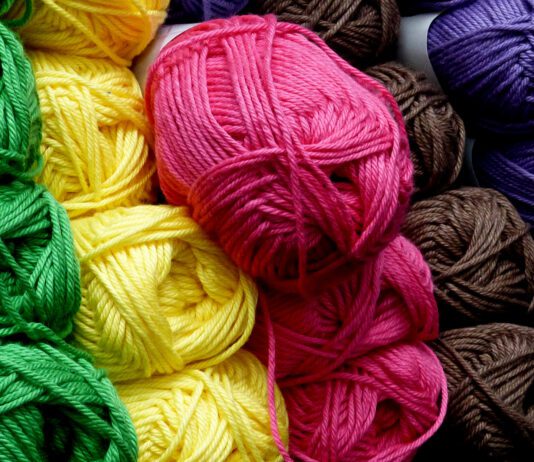 Age UK encourages Brighton & Hove to get involved with the Big Knit