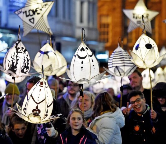 Brighton’s Burning the Clocks festival brings back ‘In Memory’ lanterns