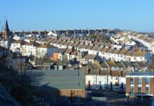 Brighton council to discuss increasing support for those in temporary and emergency housing