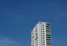 ‘I hope you like the smell of damp’: A Young Person’s Experience of Renting in Brighton