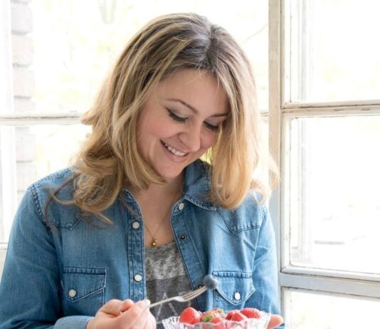 Learn how to improve your gut health with Bec Milligan