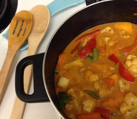 Easiest Ever Cauliflower Curry