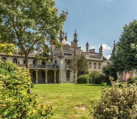City council makes plans to restore Royal Pavilion Gardens