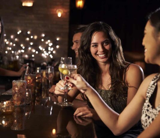 WEEKEND FEATURE: Your Most Toxic Relationships Are Ageing You — Science Just Proved It