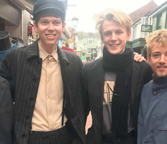 Brighton Street Style: 18th October 2019
