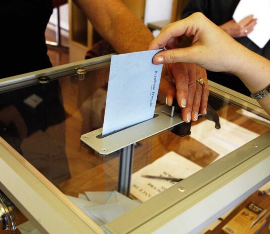 How to register to vote in the 12th December general election