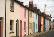 Still thinking about buying a house?