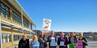 Conservatives only party not to meet with Extinction Rebellion