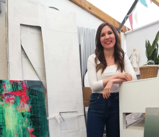 Artist of the Week: Ella Husbands