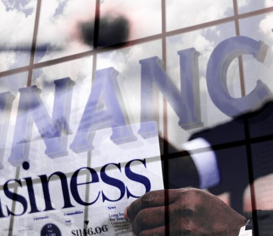 Learning How To Advance In Your Financial Career: A Helpful Guide